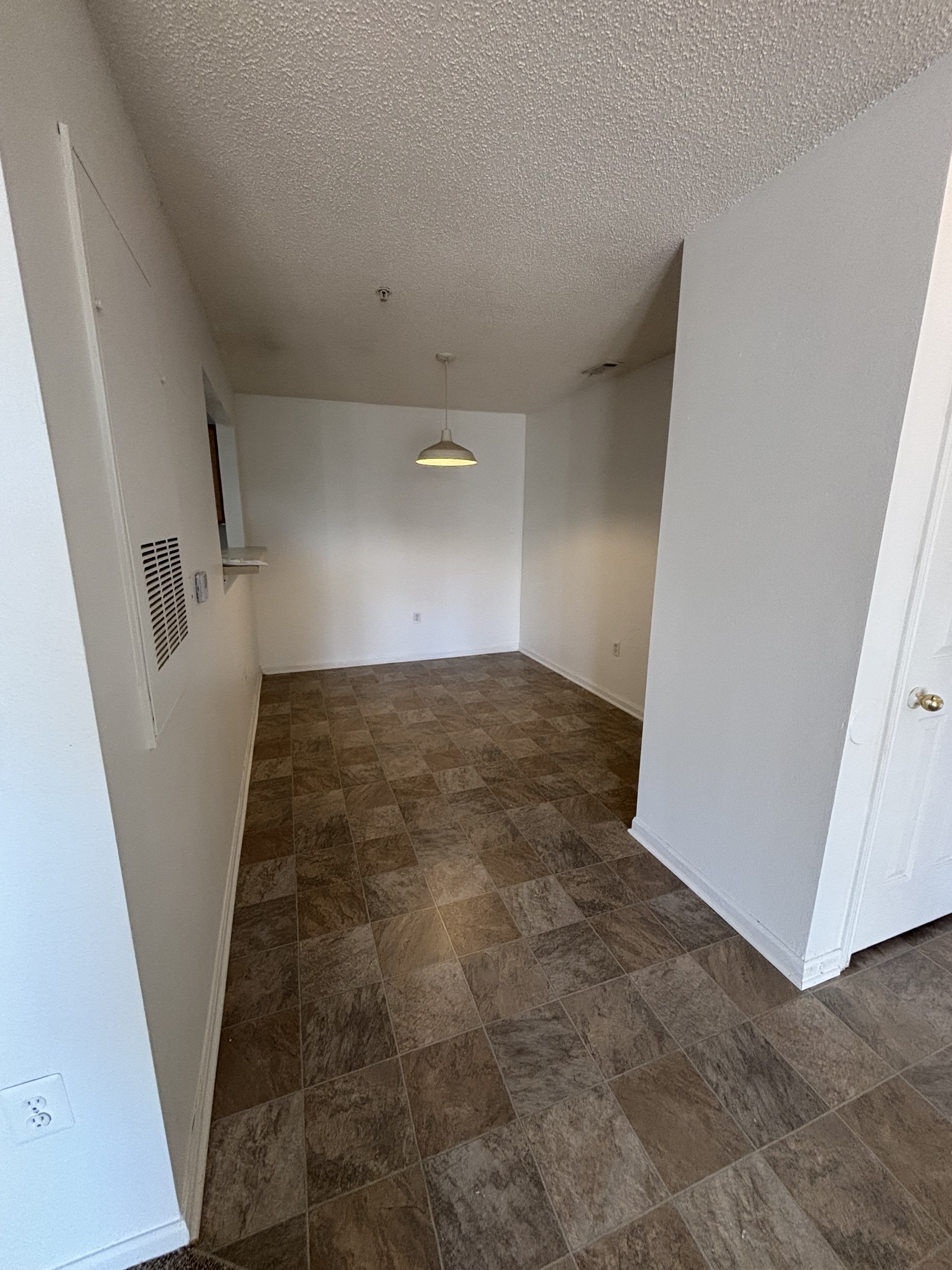 50 Pinnacle Place - 176-204